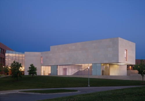 Experience Live Music in Johnson County, Kansas